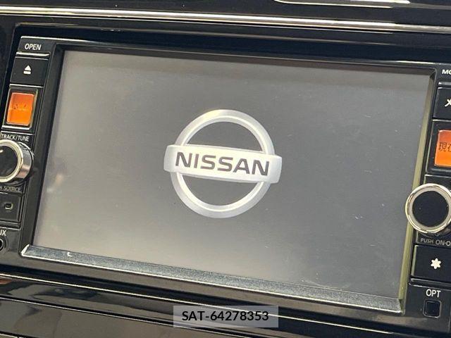 Nissan SERENA 2014-01 8368640-2