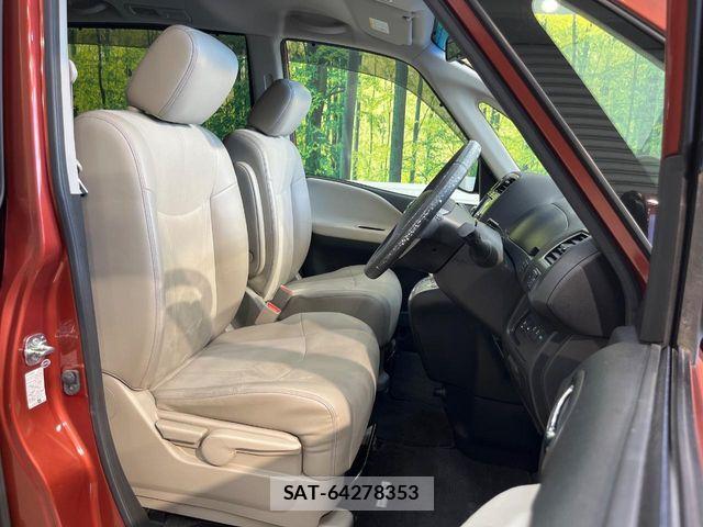Nissan SERENA 2014-01 8368640-7