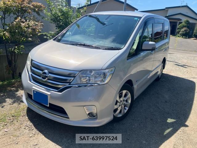 Nissan SERENA 2013-08 8368655-1