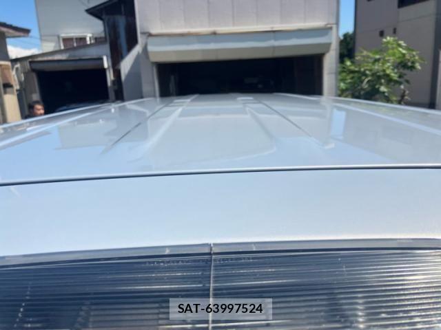 Nissan SERENA 2013-08 8368655-6