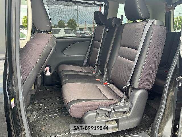 Nissan SERENA 2017-02 8372167-16