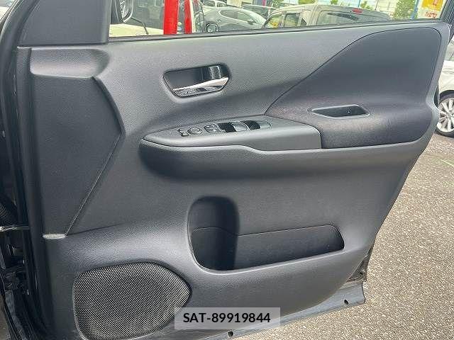 Nissan SERENA 2017-02 8372167-18