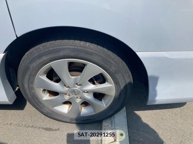 Nissan SERENA 2013-06 8372172-6