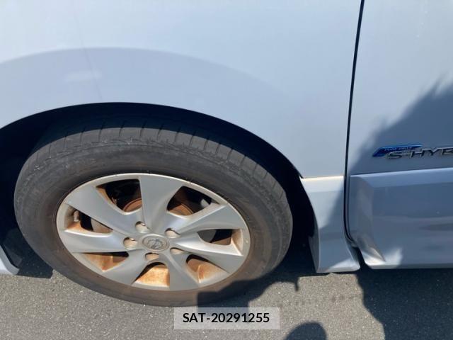 Nissan SERENA 2013-06 8372172-7