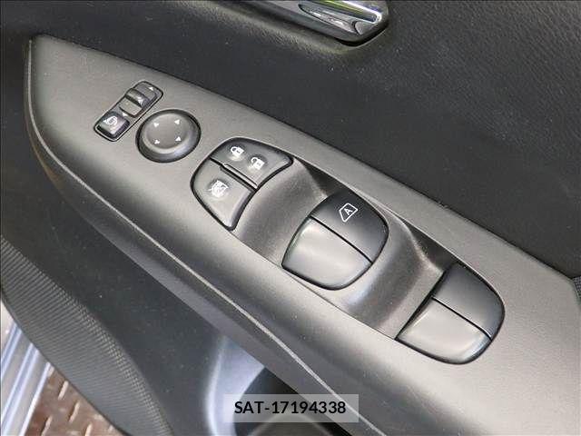 Nissan SERENA 2021-03 8372165-18