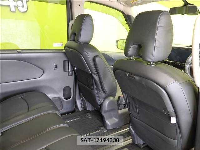 Nissan SERENA 2021-03 8372165-20