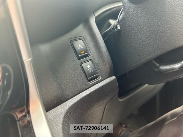 Nissan SERENA 2018-06 8372166-11
