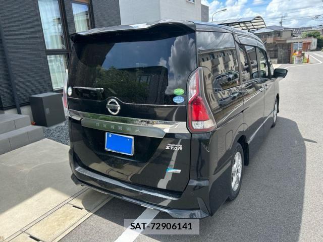 Nissan SERENA 2018-06 8372166-1
