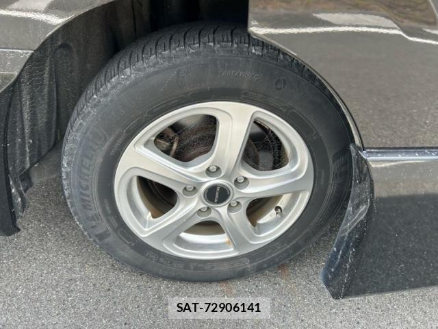 Nissan SERENA 2018-06 8372166-19
