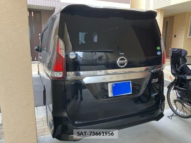 Nissan SERENA 2017-03 8372168-4