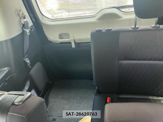 Nissan SERENA 2017-03 8372169-11