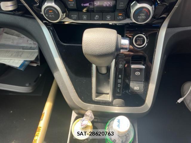 Nissan SERENA 2017-03 8372169-20