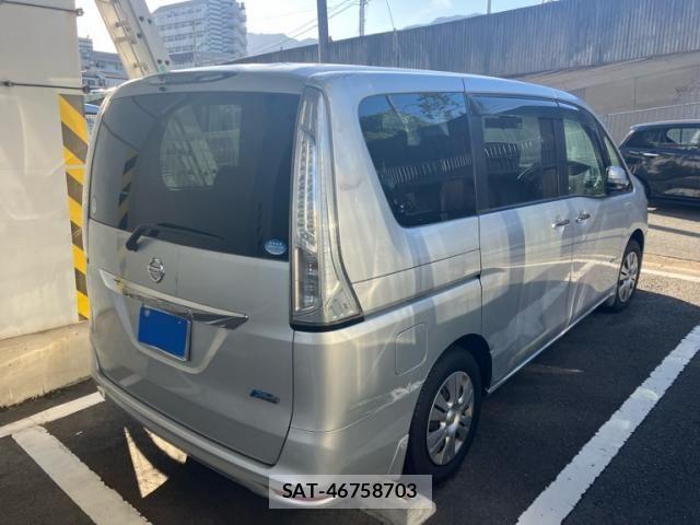 Nissan SERENA 2014-03 8372170-3