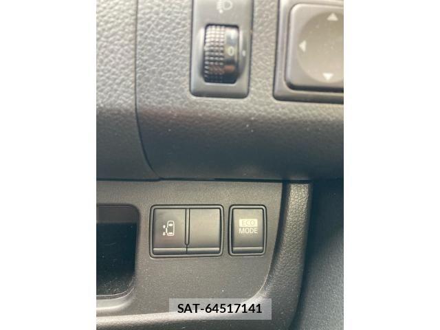 Nissan SERENA 2013-11 8372173-18