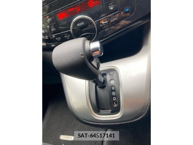 Nissan SERENA 2013-11 8372173-25