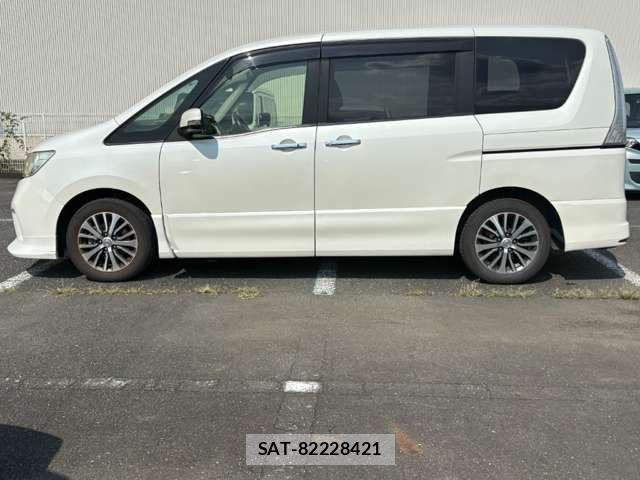 Nissan SERENA 2013-03 8372171-11
