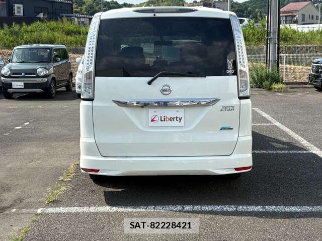 Nissan SERENA 2013-03 8372171-13