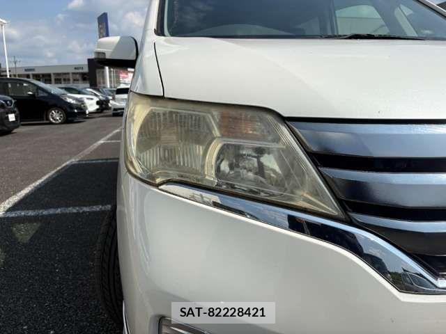 Nissan SERENA 2013-03 8372171-17