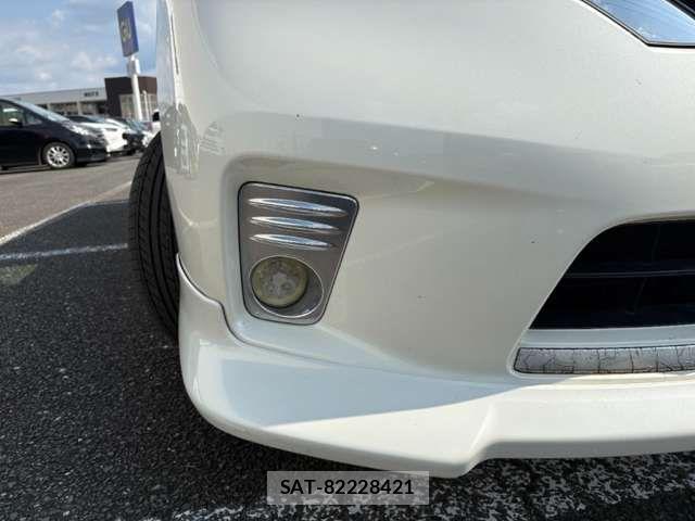 Nissan SERENA 2013-03 8372171-18
