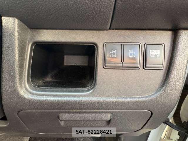 Nissan SERENA 2013-03 8372171-5