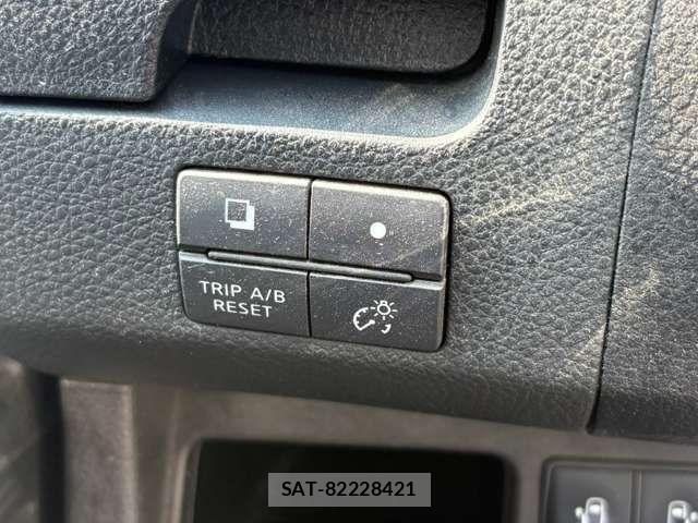 Nissan SERENA 2013-03 8372171-6