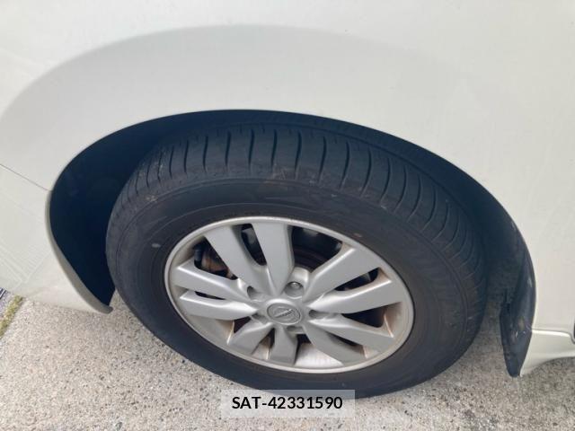 Nissan SERENA 2013-01 8372175-22