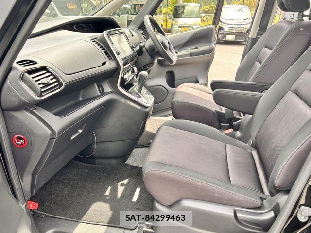 Nissan SERENA 2018-07 8414885-12