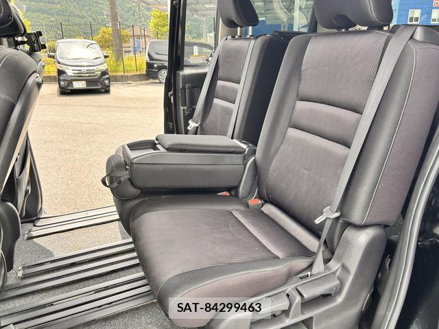 Nissan SERENA 2018-07 8414885-13