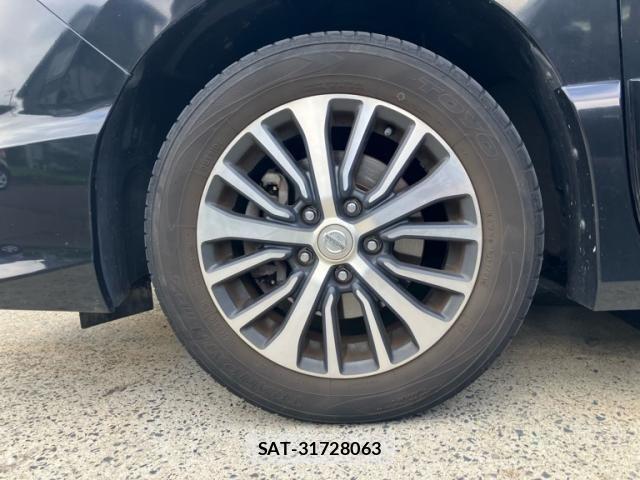 Nissan SERENA 2015-11 8414920-11