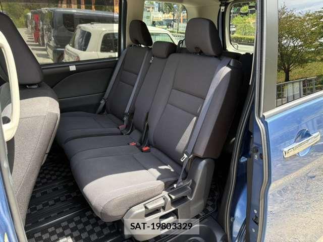 Nissan SERENA 2017-04 8414898-8