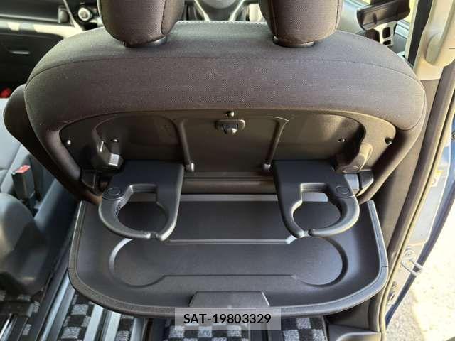 Nissan SERENA 2017-04 8414898-9