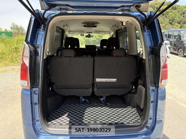 Nissan SERENA 2017-04 8414898-12