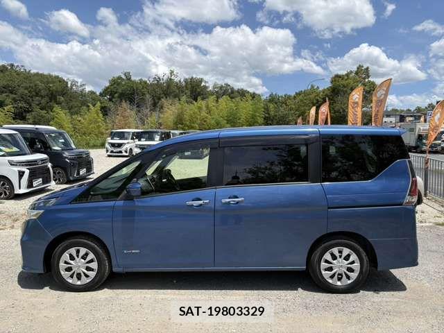 Nissan SERENA 2017-04 8414898-5