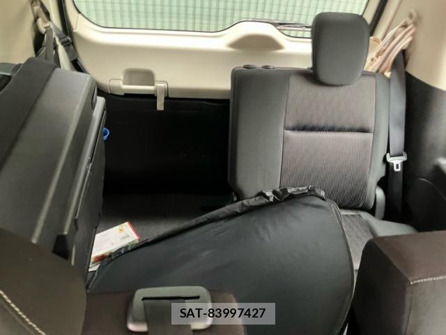 Nissan SERENA 2016-10 8414910-10