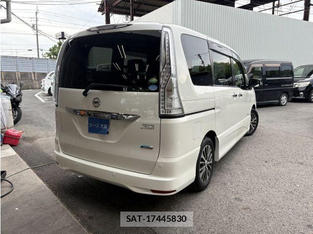Nissan SERENA 2014-01 8414918-2