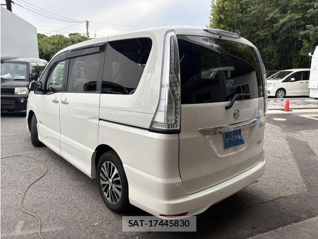 Nissan SERENA 2014-01 8414918-3