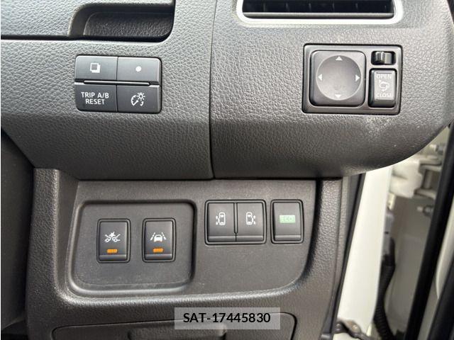 Nissan SERENA 2014-01 8414918-6