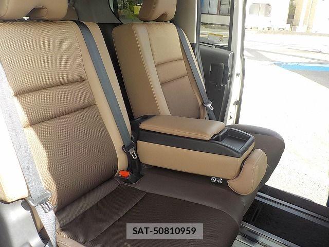 Nissan SERENA 2017-12 8414892-9