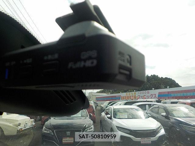 Nissan SERENA 2017-12 8414892-13