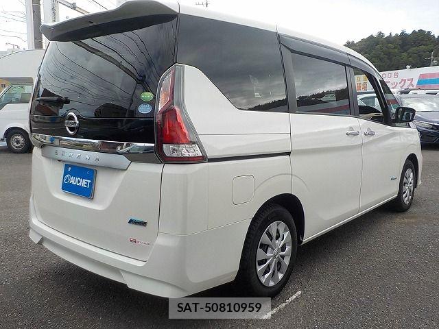 Nissan SERENA 2017-12 8414892-1