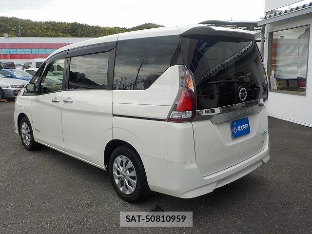 Nissan SERENA 2017-12 8414892-6