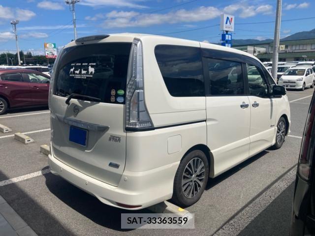 Nissan SERENA 2016-04 8414919-6