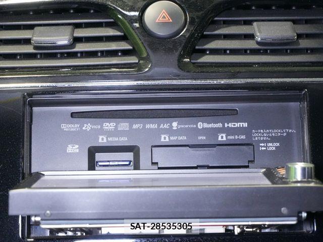 Nissan SERENA 2014-07 8414899-10