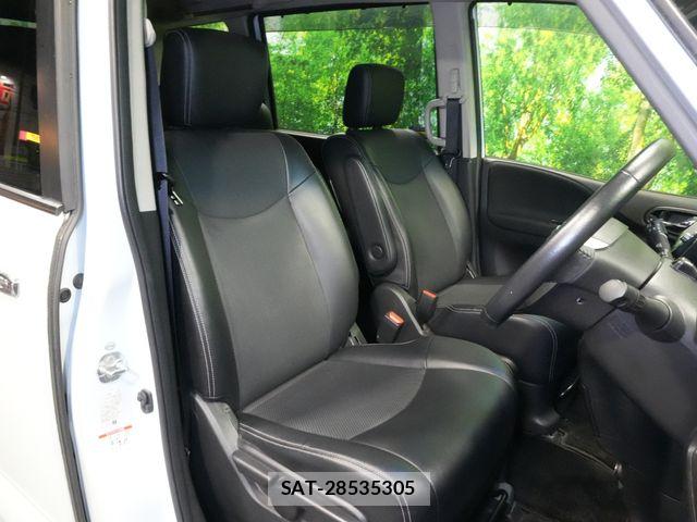 Nissan SERENA 2014-07 8414899-21
