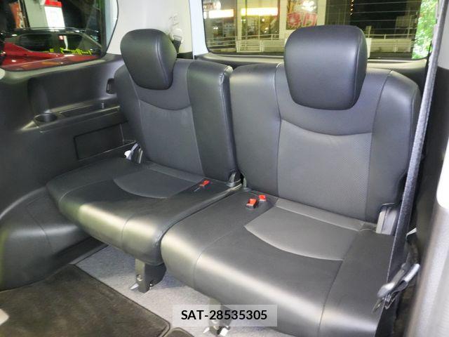Nissan SERENA 2014-07 8414899-26