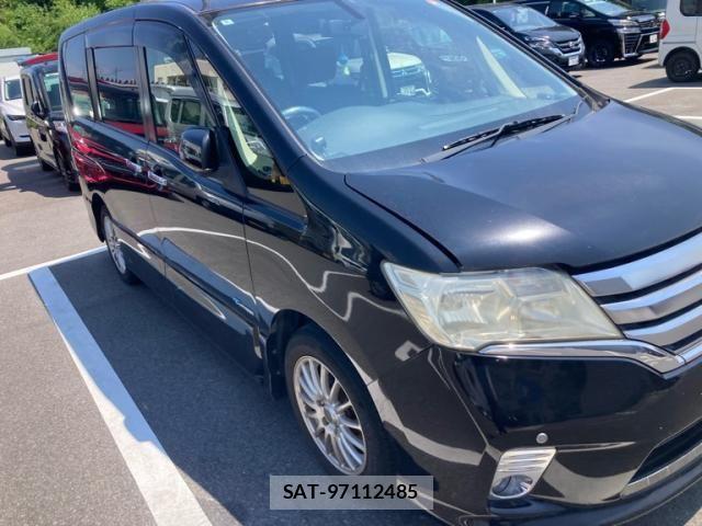 Nissan SERENA 2012-09 8414931-1