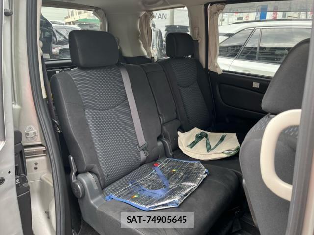 Nissan SERENA 2012-08 8414934-9
