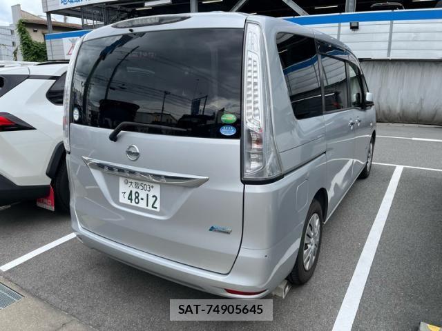 Nissan SERENA 2012-08 8414934-3