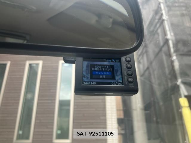 Nissan SERENA 2013-02 8414929-22