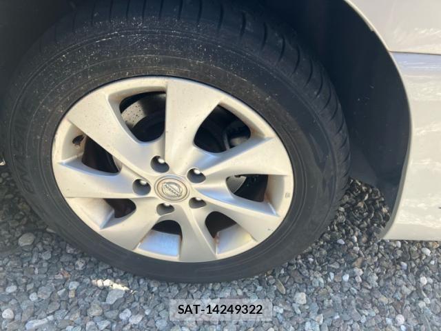 Nissan SERENA 2013-02 8414932-5